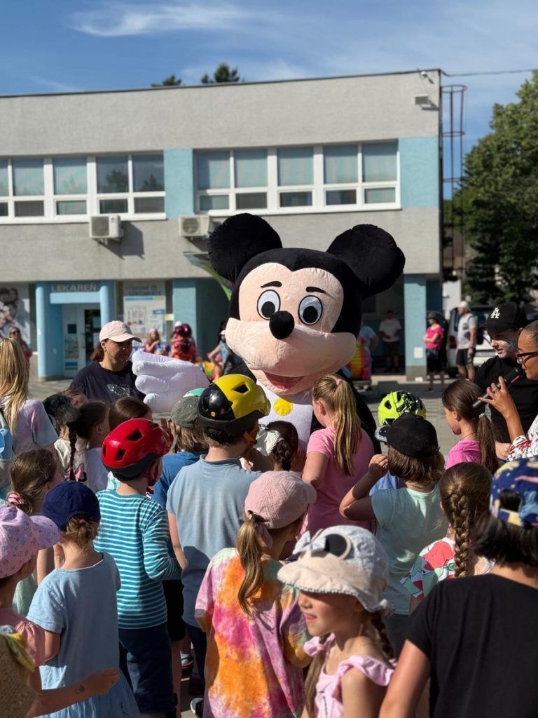 detská párty s maskotom, maskot na detskú oslavu, animátori slovensko, joycraft